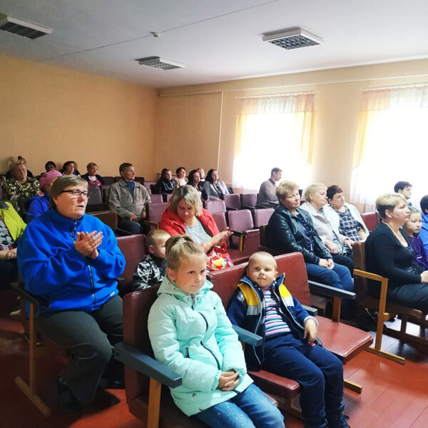 Ходоровский-сельский-клуб-библиотека-02