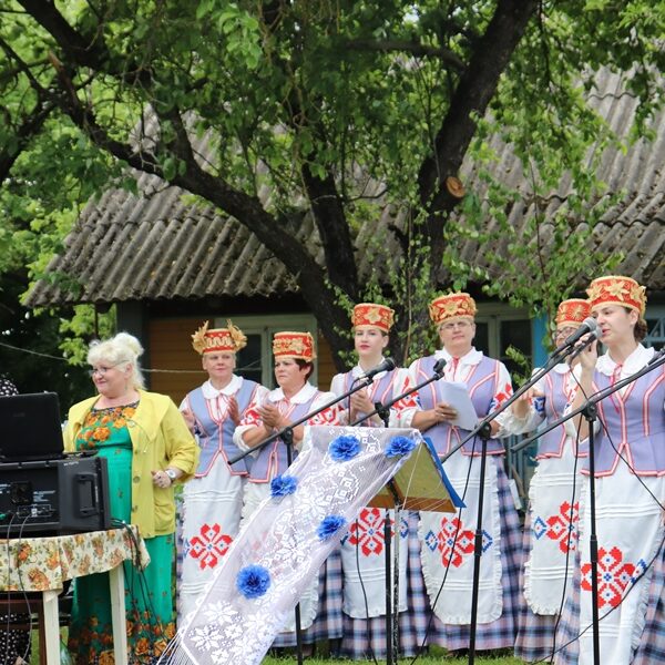 Ходоровский-сельский-клуб-библиотека-03