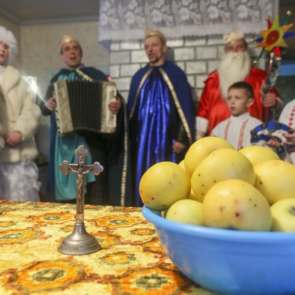 Фота 7 Яблыкі - адны з галоўных дароў в.Мейры Лідскага раёна